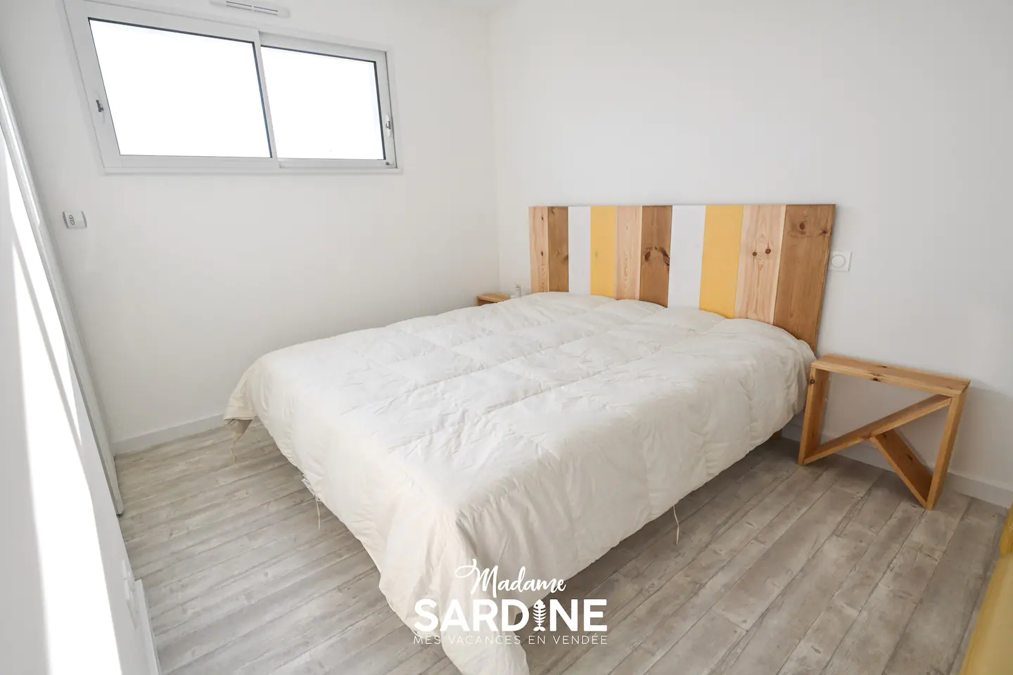 Chambre lit king à l'étage
